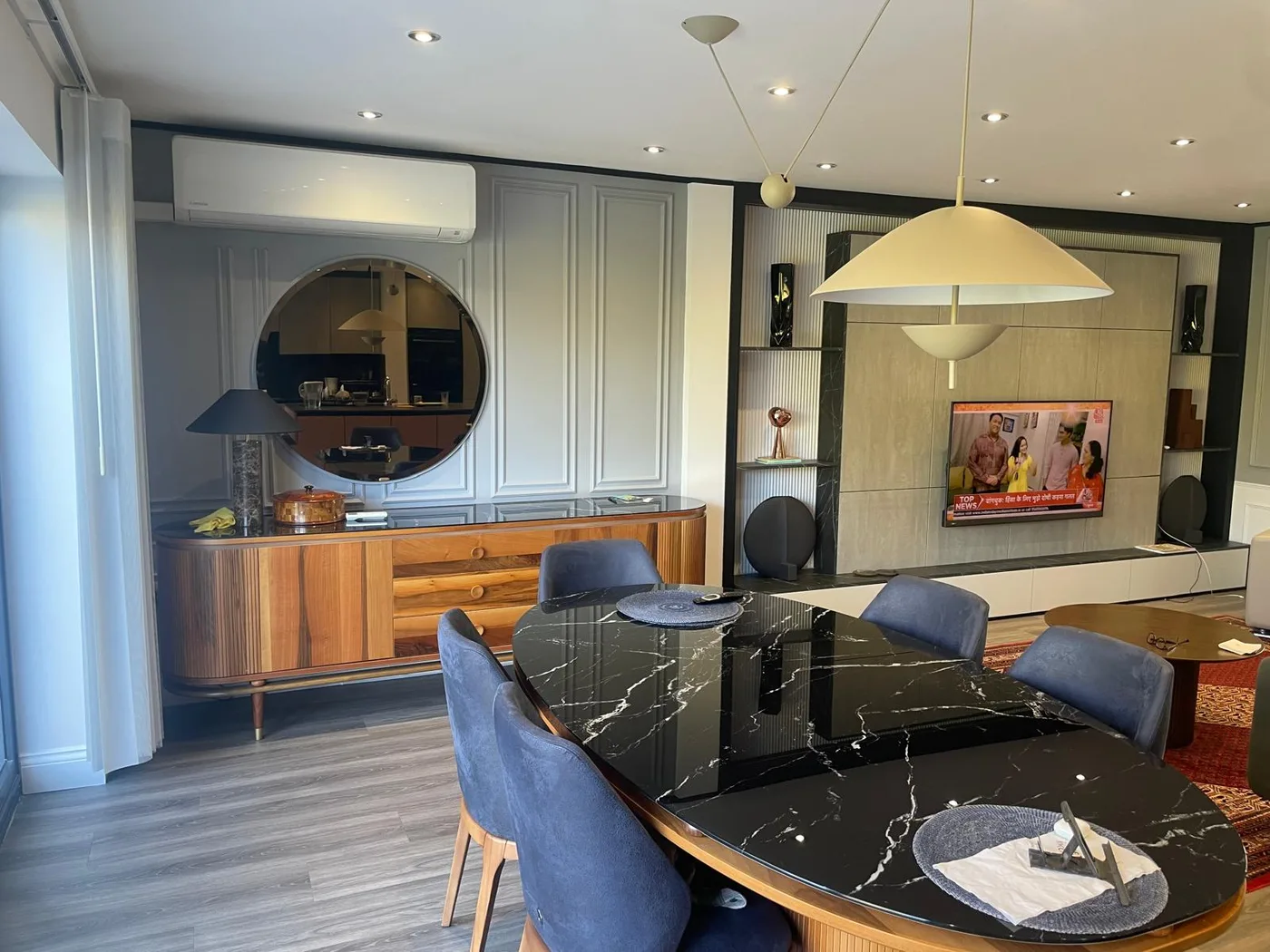 Open Plan Living, Dining & Kitchen